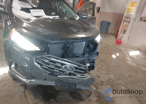2020 Ford Edge Titanium z USA, uszkodzony, nr VIN 2FMPK4K94LBB18014